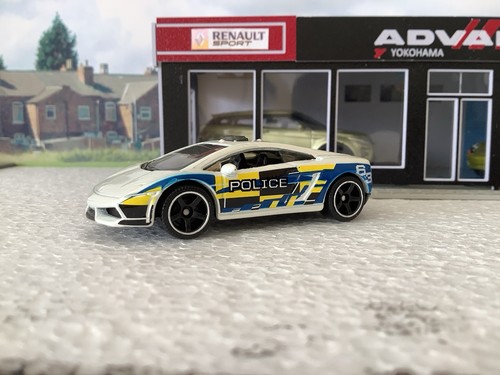 Matchbox lamborghini - ,